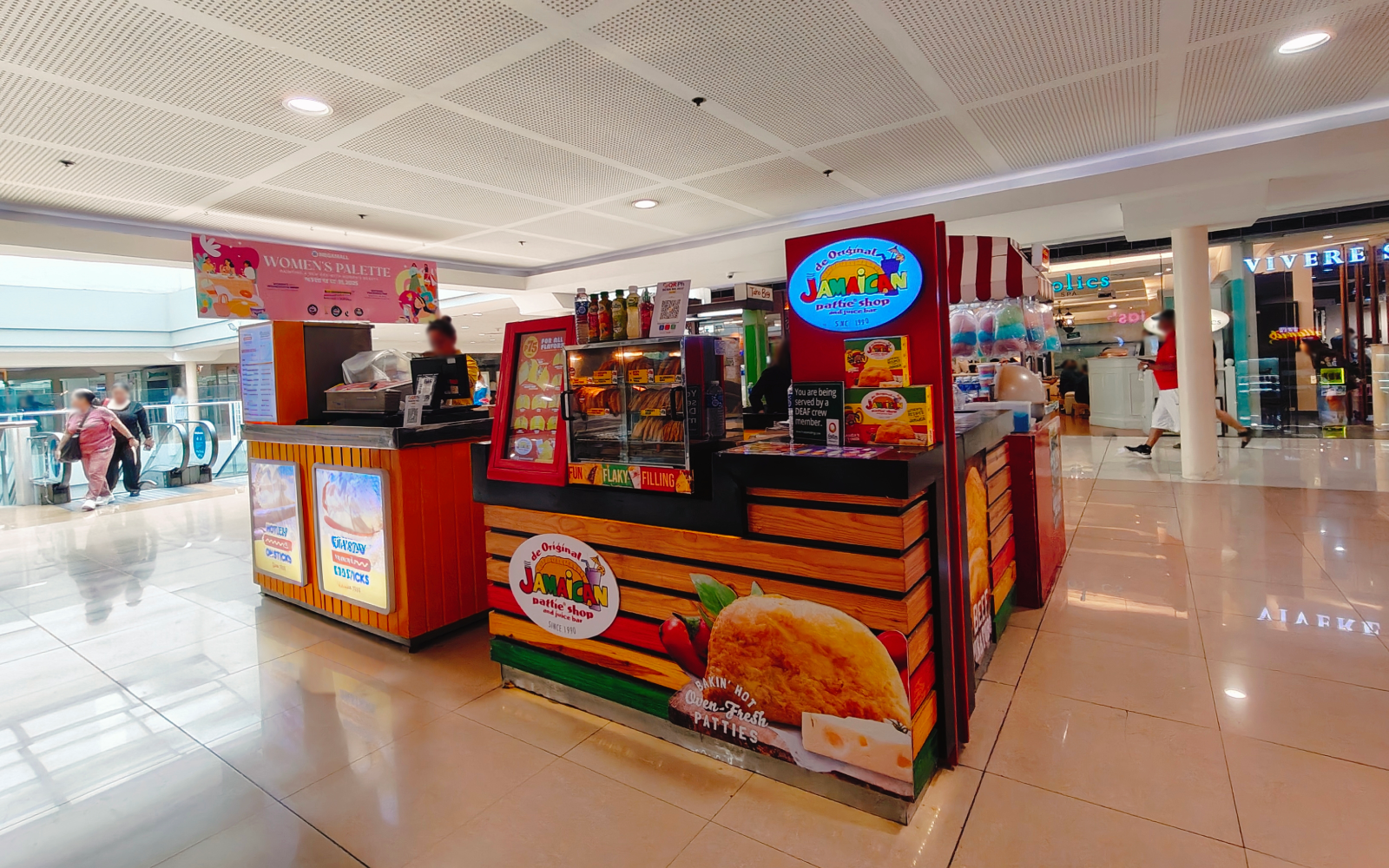 DE ORIGINAL JAMAICAN PATTIE SHOP in SM Megamall